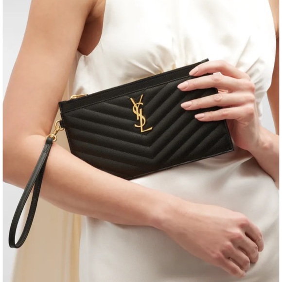 Yves Saint Laurent Handbags - 🎁YSL wristlet Sale‼️